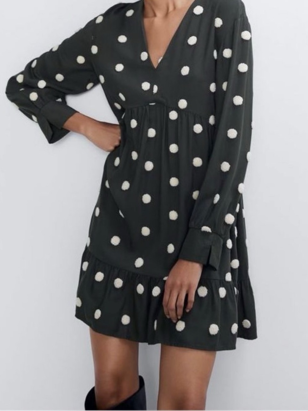 Zara Black Polka Dot Textured Appliqué Long Sleeve V-Neck Mini Dress Size XL